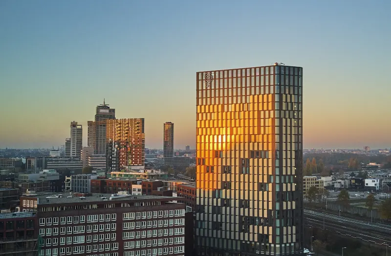 Ramzy neemt skylounge voormalig QO-hotel over